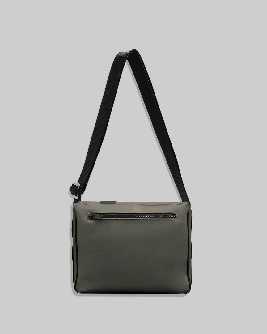 BEDI Hawken Desserto® Cactus Leather Vegan Messenger Bag | Multiple Colours Bags 6 BEDI Hawken Desserto® Cactus Leather Vegan Messenger Bag | Multiple Colours Bags