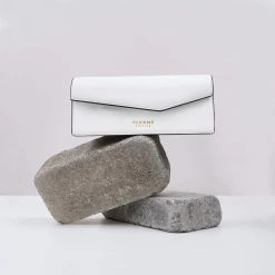 Alkeme Atelier Fire Vegan Leather Eyewear Case | White Accessories