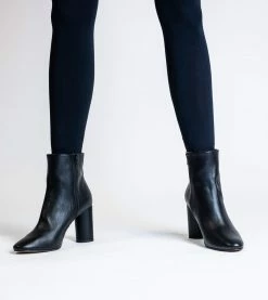 Allkind Vegan Shoes Isabella Vegan Grain Leather Heeled Ankle Boots | Black