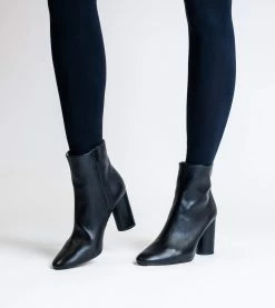 Allkind Vegan Shoes Isabella Vegan Grain Leather Heeled Ankle Boots | Black