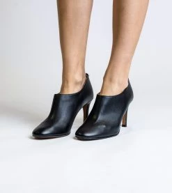 Allkind Vegan Olivia Vegan Leather Heeled Boots | Black