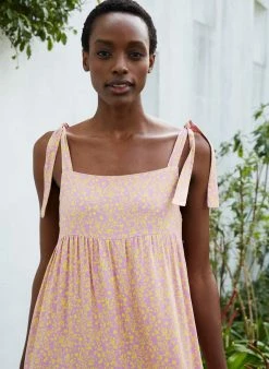 Baukjen Alyssa Strappy Floral Print LENZING™ ECOVERO™ Midi Dress | Pink Silhouette Clothing