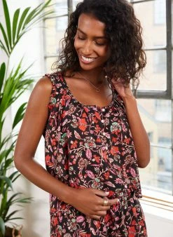 Baukjen Clothing Cosette LENZING™ ECOVERO™ Floral Shorts | Black Como Print