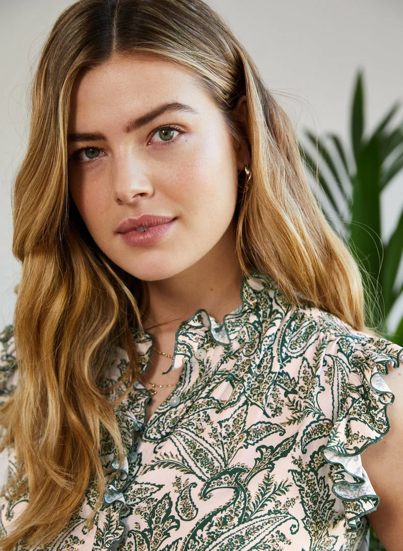 Baukjen Clothing Elaine Paisley Print LENZING™ ECOVERO™ Frilled Blouse | Pink 4 Baukjen Clothing Elaine Paisley Print LENZING™ ECOVERO™ Frilled Blouse | Pink