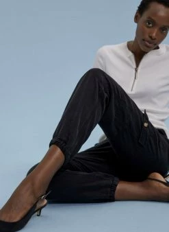 Baukjen Clothing Elijah TENCEL™ & Linen Cargo Trousers | Caviar Black