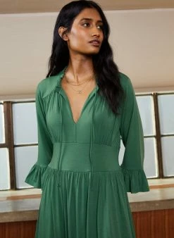 Baukjen Elsie LENZING™ ECOVERO™ Tiered Hem Midi Dress | Fern Green Clothing
