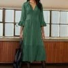 Baukjen Elsie LENZING™ ECOVERO™ Tiered Hem Midi Dress | Fern Green Clothing