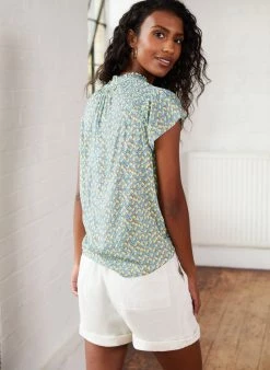 Baukjen Clothing Evelyn Seed Print LENZING™ ECOVERO™ Blouse | Blue