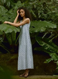 Baukjen Clothing Loulou LENZING™ ECOVERO™ Floral Maxi Dress | White Stamp