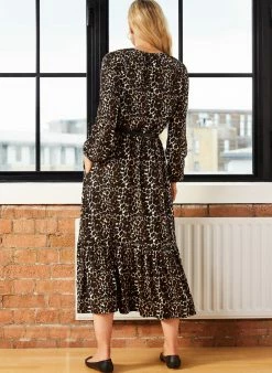 Baukjen Nahla Leopard Print LENZING™ ECOVERO™ Jersey Midi Dress | Caramel Clothing