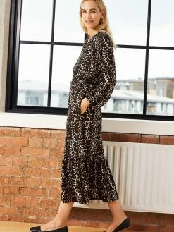 Baukjen Nahla Leopard Print LENZING™ ECOVERO™ Jersey Midi Dress | Caramel Clothing
