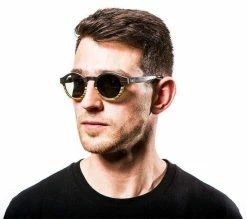 Bird Eyewear Blackcap Eco-Friendly Wood Sunglasses | Amber Or Emerald Accessories 24 Bird Eyewear Blackcap Eco-Friendly Wood Sunglasses | Amber Or Emerald Accessories