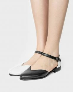 Bohema Shoes Alexa Desserto® Cactus Leather Vegan Ballerina Pumps | Black & White