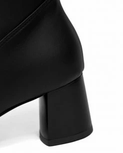 Bohema Desserto® Cactus Leather Vegan Ankle Boots | Black Shoes