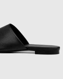Bohema Ritzy Grape Leather Vegan Slides | Black Shoes