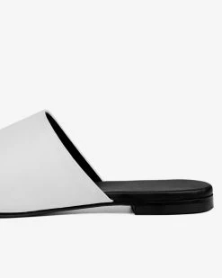 Bohema Ritzy Grape Leather Vegan Slides | White