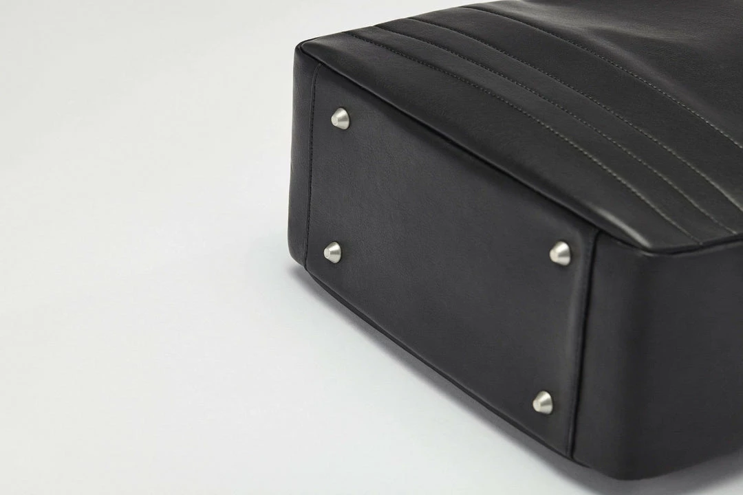 BOITA Bags Vegan Leather Backpack/Briefcase | Black 11 BOITA Bags Vegan Leather Backpack/Briefcase | Black