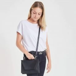 Canussa Hybrid Maxi Versatile Vegan Leather Crossbody | Black