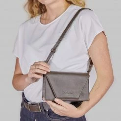 Canussa Hybrid Versatile Vegan Leather Crossbody Bag | Dark Brown
