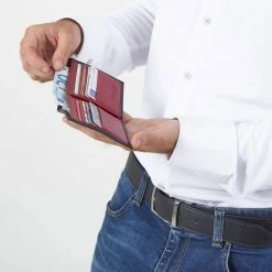 Canussa Accessories Slim Bifold Vegan Leather Wallet | Black & Red