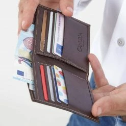 Canussa Accessories Slim Bifold Vegan Leather Wallet | Dark Brown