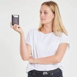 Canussa Accessories Slim Vegan Leather Cardholder | Brown & Black