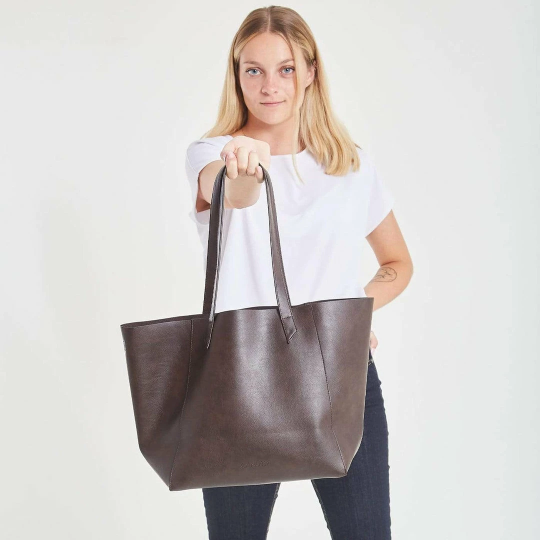 Canussa Totissimo Foldable Vegan Leather Tote Bag | Brown Bags 6 Canussa Totissimo Foldable Vegan Leather Tote Bag | Brown Bags