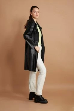 CULTHREAD Ladbroke Recycled Vegan Leather Reversible Duster Coat | Black Clothing