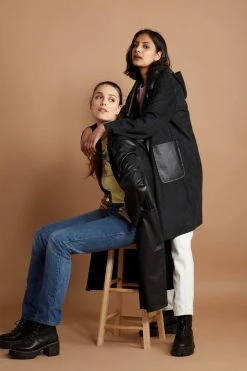 CULTHREAD Ladbroke Recycled Vegan Leather Reversible Duster Coat | Black Clothing 20 CULTHREAD Ladbroke Recycled Vegan Leather Reversible Duster Coat | Black Clothing