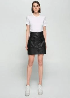 Dauntless Clothing Jane Vegan Leather A-Line Cargo Skirt | Black