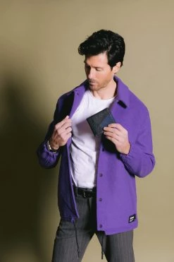 GUNAS New York Accessories Woody Mulbtex™ Vegan Leather Wallet | Black & Grey