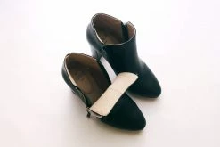 GURU Mtp Gorilla Vegan Leather Heeled Boots | Black Shoes