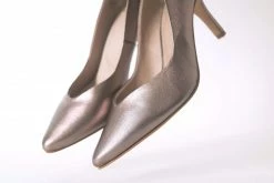 GURU Mtp Panther Metallic Vegan Leather Pump | Metallic