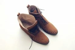 GURU Mtp Tarantula Studded Vegan Suede Boots | Cognac Shoes