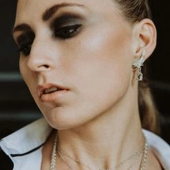 JULIA THOMPSON JEWELLERY Recycled 925 Sterling Silver Magpie Quartz Drop Earrings | Silver Accessories 7 JULIA THOMPSON JEWELLERY Recycled 925 Sterling Silver Magpie Quartz Drop Earrings | Silver Accessories