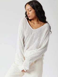KOMODO Clover Organic Linen Batwing Sleeve Jumper | Snow White