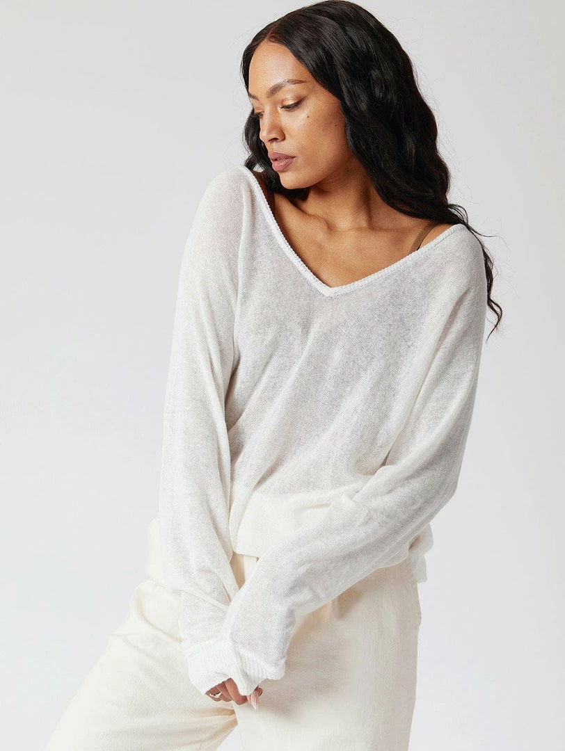 KOMODO Clover Organic Linen Batwing Sleeve Jumper | Snow White 3 KOMODO Clover Organic Linen Batwing Sleeve Jumper | Snow White