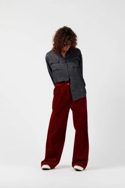 KOMODO Lule Tiger Print Cupro Vegan Silk Shirt | Black