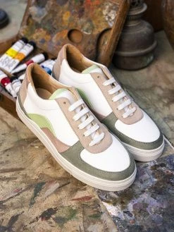 Minuit Sur Terre Shoes Aerobatics Eco-Friendly Vegan Trainers | Water Lily