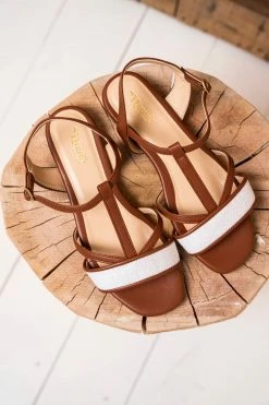 Minuit Sur Terre Shoes Alpilles Vegan Leather Flat Sandals | Chestnut & Linen 8 Minuit Sur Terre Shoes Alpilles Vegan Leather Flat Sandals | Chestnut & Linen