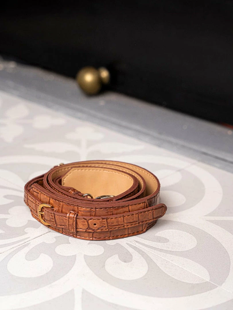 Minuit Sur Terre Crossbody Bags Classic Vegan Leather Crossbody Strap | Camel Croc 3 Minuit Sur Terre Crossbody Bags Classic Vegan Leather Crossbody Strap | Camel Croc