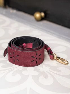 Minuit Sur Terre Crossbody Bags Perforated Vegan Crossbody Strap | Burgundy