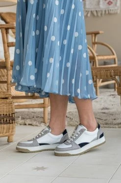 Minuit Sur Terre Aveiro Apple Leather Vegan Trainers | Cloud