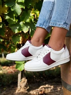 Minuit Sur Terre Cepage Grape Leather Unisex Vegan Trainers | Merlot