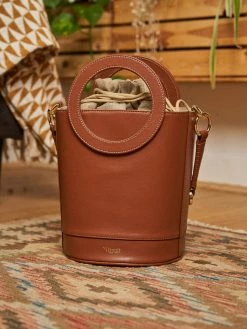 Minuit Sur Terre Gaia Round Handle Vegan Leather Handbag | Chestnut Bags