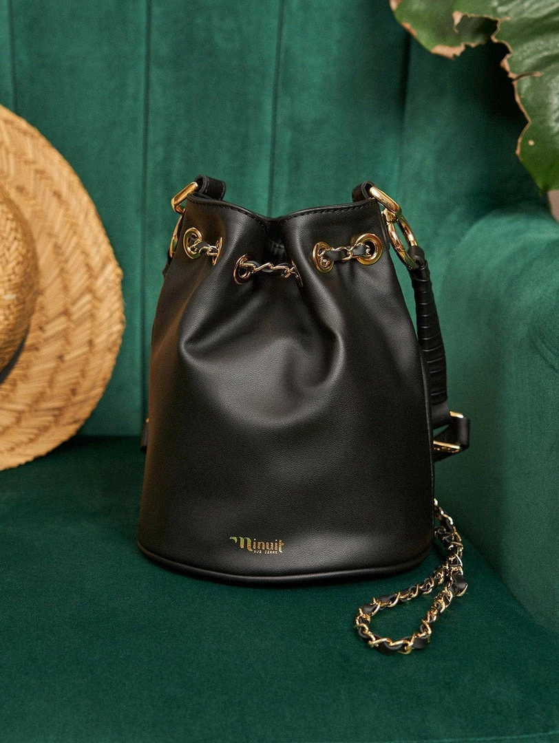 Minuit Sur Terre Hera Grape Leather Vegan Bucket Bag | Black 3 Minuit Sur Terre Hera Grape Leather Vegan Bucket Bag | Black