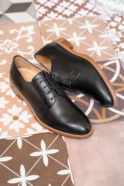 Minuit Sur Terre Macadam Vegan Leather Derby Shoes | Black