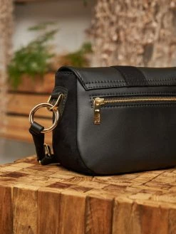 Minuit Sur Terre Mira Grape Leather Vegan Crossbody Bag | Black