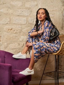 Minuit Sur Terre Mira Grape Leather Vegan Crossbody Bag | Black