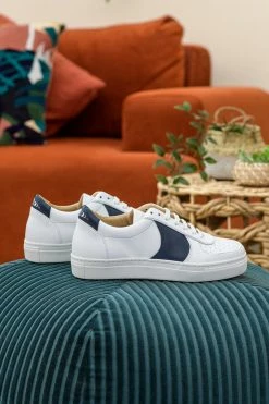 Minuit Sur Terre Shoes Montalcino Apple Leather Vegan Unisex Trainers | White & Blue